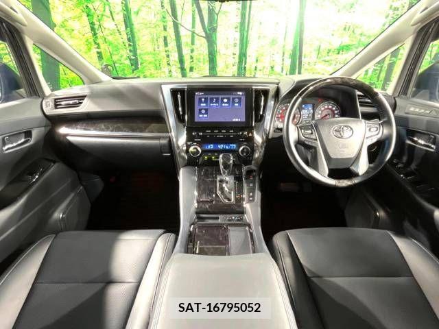 Toyota ALPHARD 2022-05 355431-1