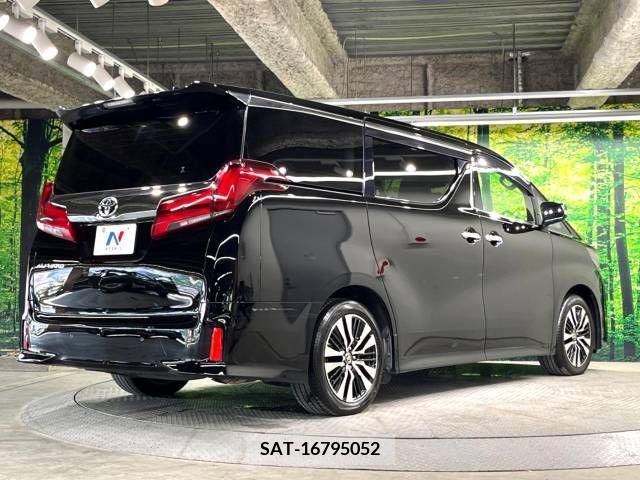 Toyota ALPHARD 2022-05 355431-18