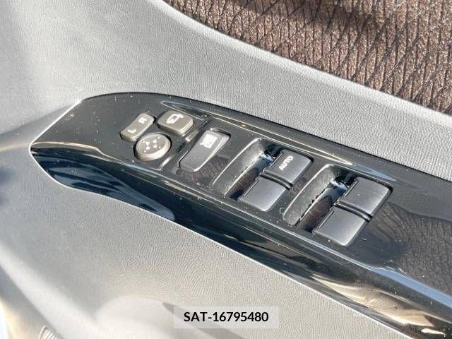 Nissan ROOX 2010-05 324220-8
