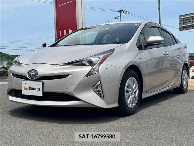 Toyota PRIUS 2016-03 282336-9