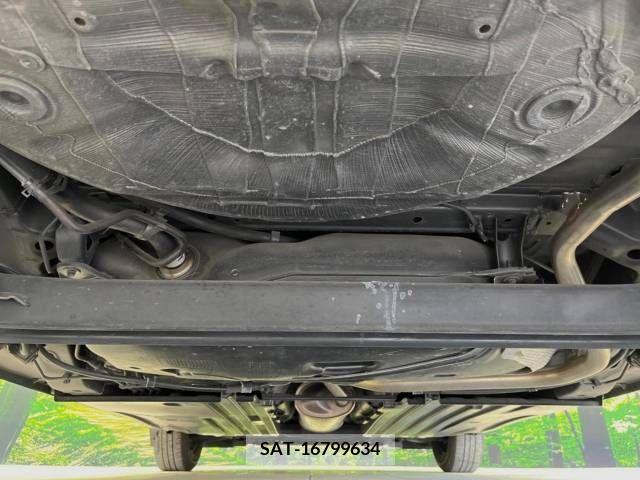 Suzuki SWIFT 2019-07 385482-18