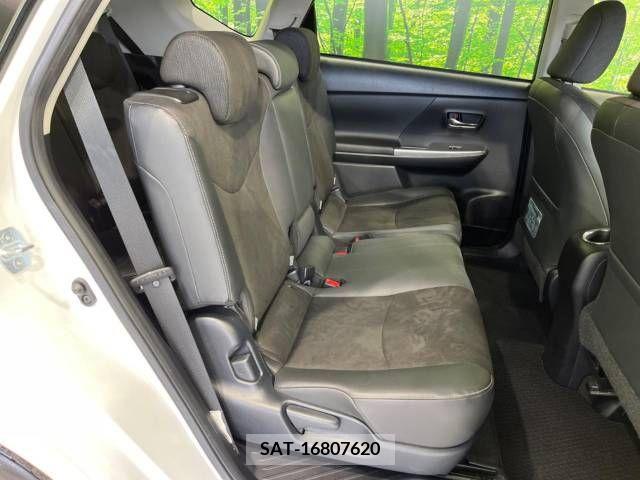 Toyota PRIUS ALPHA 2015-03 217585-9