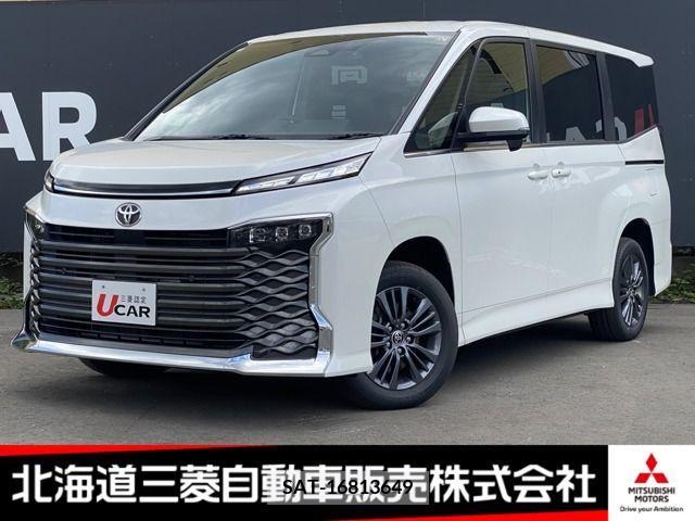 Toyota VOXY 2023-10 313592-0