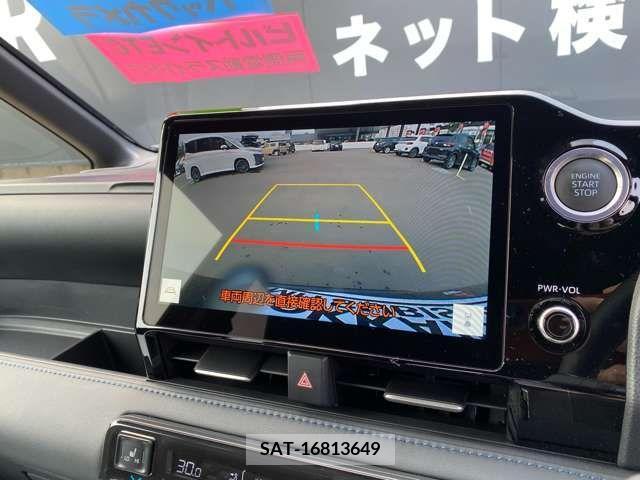 Toyota VOXY 2023-10 313592-6