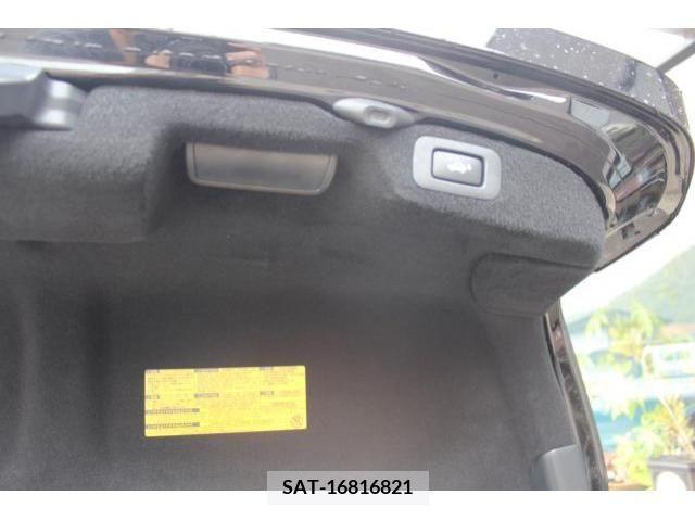 Lexus LS 2013-02 275590-27