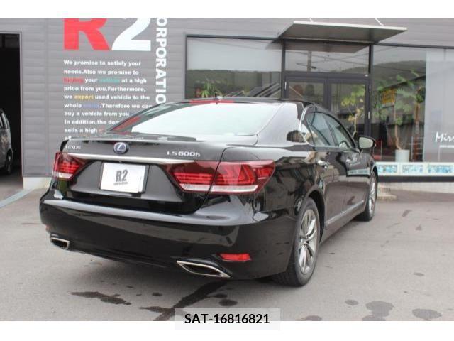 Lexus LS 2013-02 275590-2