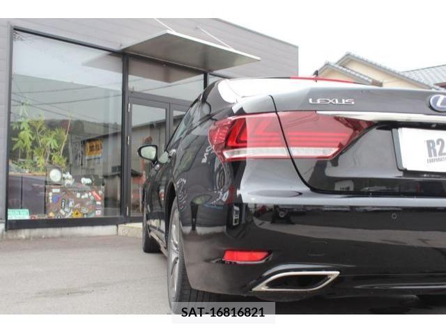 Lexus LS 2013-02 275590-13