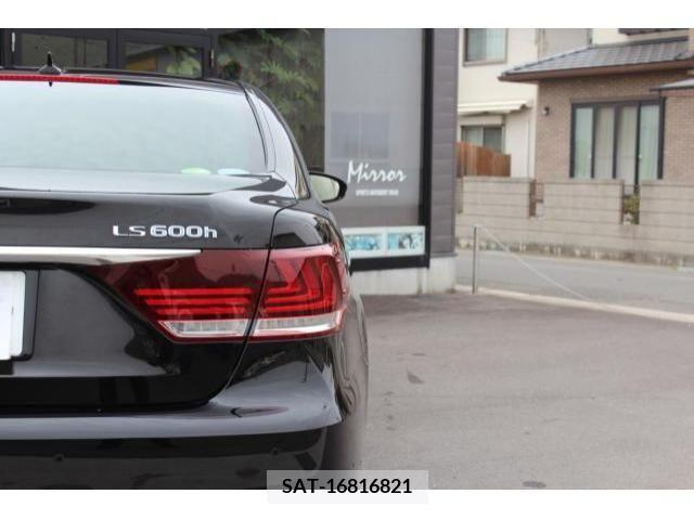 Lexus LS 2013-02 275590-11