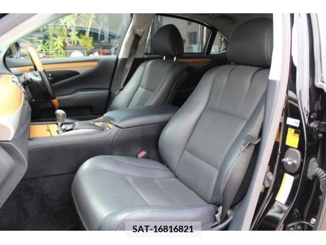 Lexus LS 2013-02 275590-17