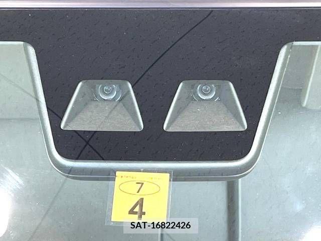 Daihatsu MOVE 2018-04 278124-3