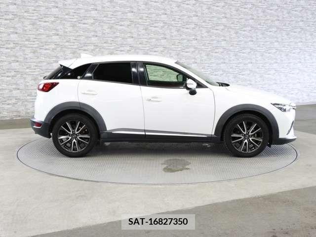 Mazda CX-3 2015-07 302036-11