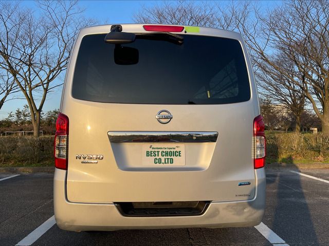 Nissan NV350 Caravan 2015-01 851-13