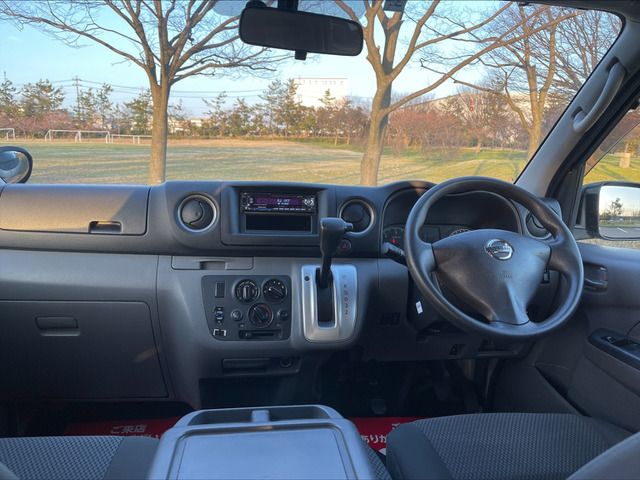 Nissan NV350 Caravan 2015-01 851-7