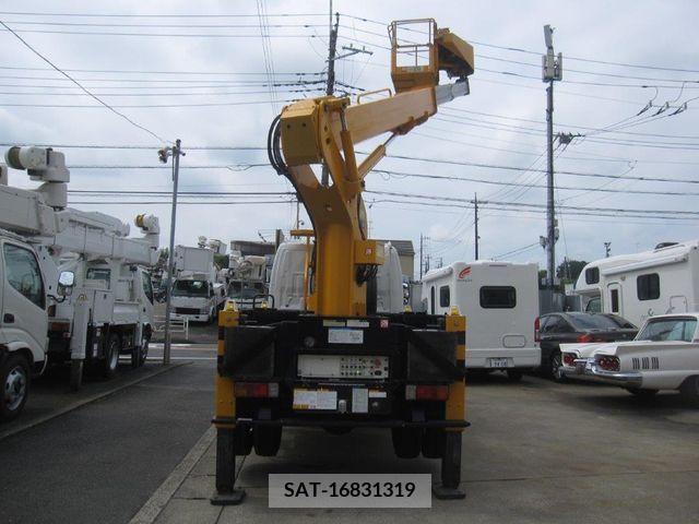 Hino DUTRO 2013-07 359472-6