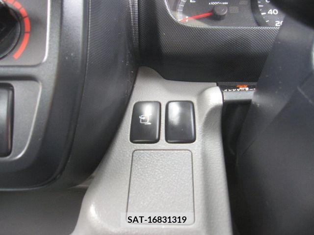 Hino DUTRO 2013-07 359472-17