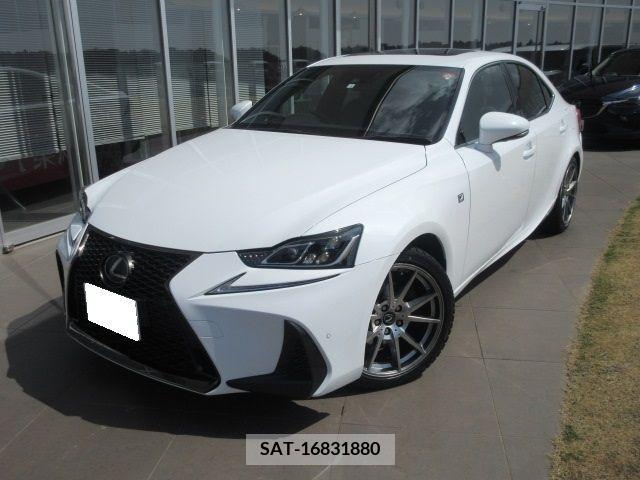 Lexus IS 2018-06 231162-0