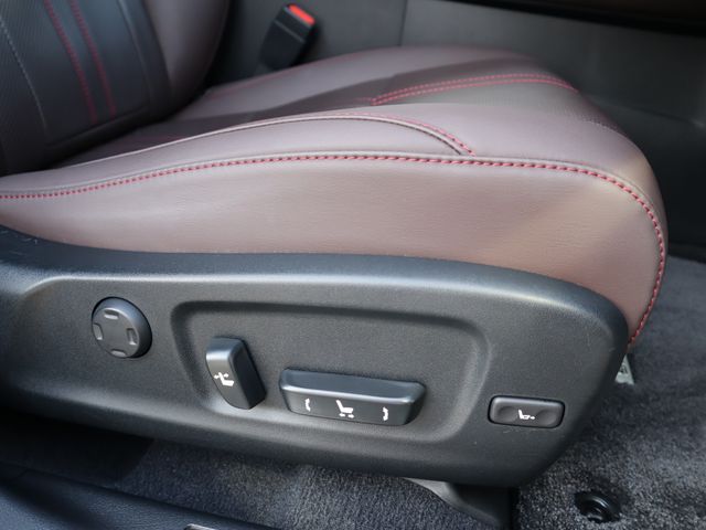Lexus RX 2021-08 196740-19