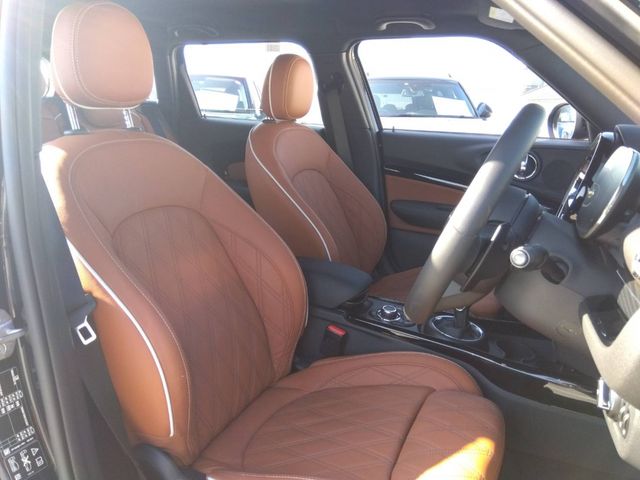 Bmw MINI CLUBMAN 2021-11 29181-1