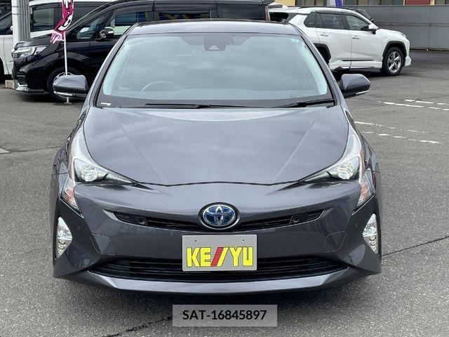 Toyota PRIUS 2017-10 366563-4