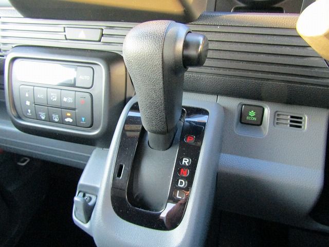 Honda N-VAN 2019-05 23379-19