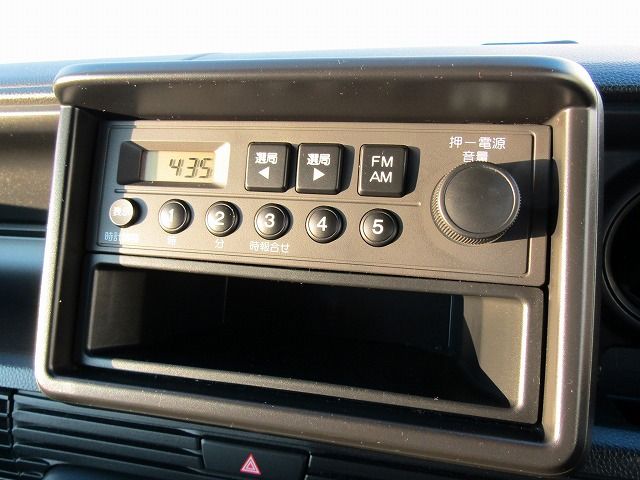 Honda N-VAN 2019-05 23379-4