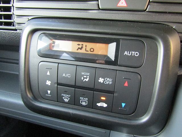 Honda N-VAN 2019-05 23379-14