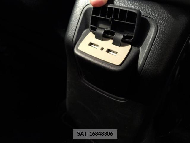 Subaru LEVORG 2017-08 352551-23