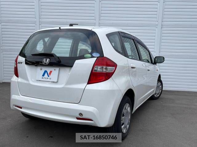Honda FIT 2012-06 269492-17