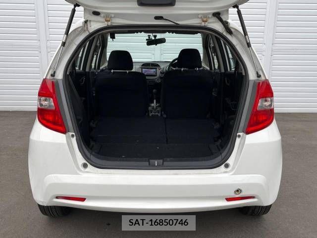Honda FIT 2012-06 269492-13