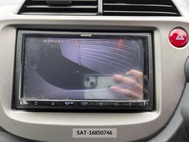 Honda FIT 2012-06 269492-3