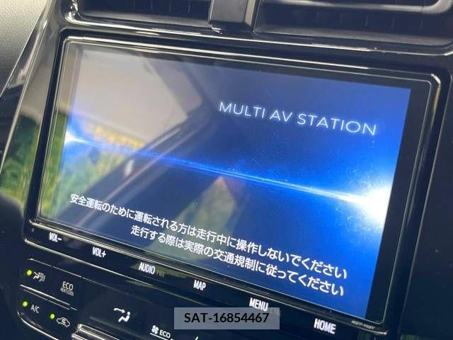 Toyota PRIUS PHV 2018-10 282571-2