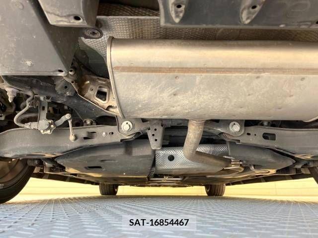 Toyota PRIUS PHV 2018-10 282571-19