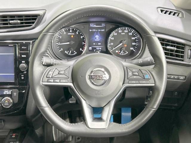 Nissan X-TRAIL 2018-08 26779-11