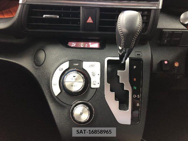 Toyota SIENTA 2020-05 331237-19