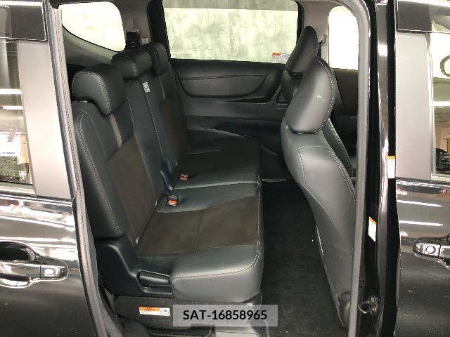 Toyota SIENTA 2020-05 331237-3
