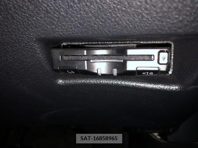 Toyota SIENTA 2020-05 331237-25