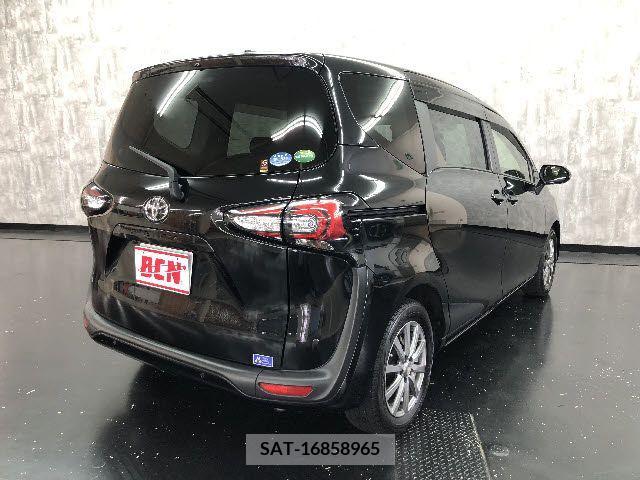 Toyota SIENTA 2020-05 331237-2