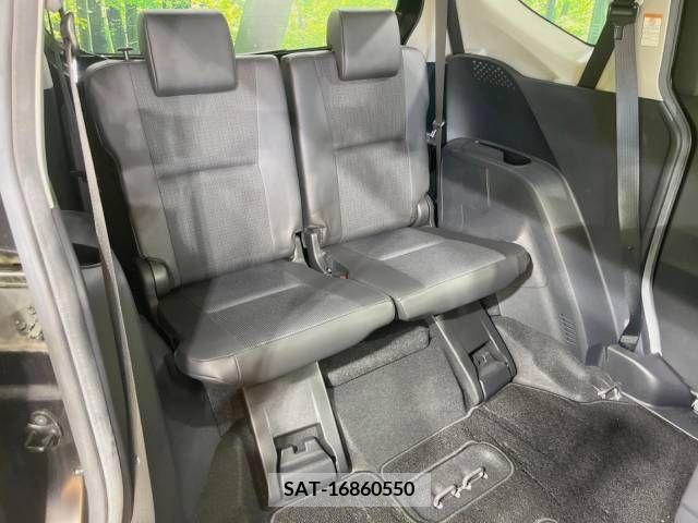 Toyota SIENTA 2018-01 394055-10
