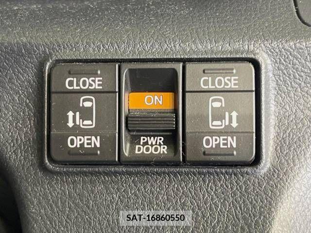 Toyota SIENTA 2018-01 394055-3