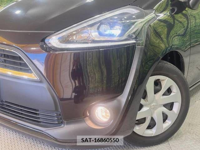 Toyota SIENTA 2018-01 394055-14