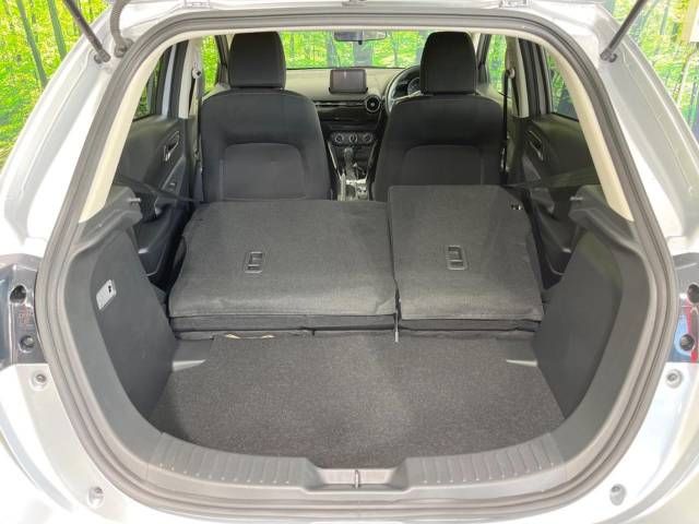 Mazda DEMIO 2018-03 20259-10