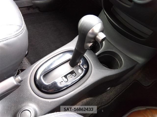 Nissan NOTE 2017-04 377356-14
