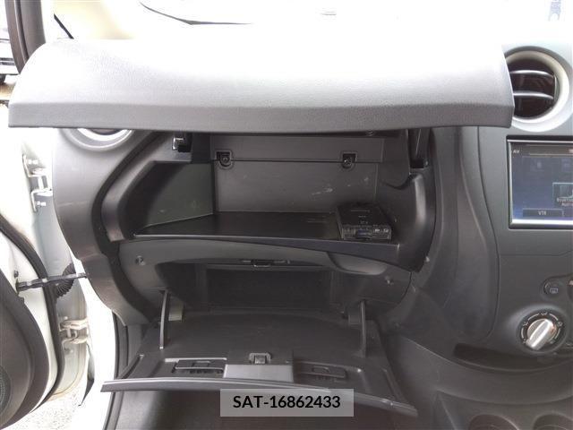 Nissan NOTE 2017-04 377356-22