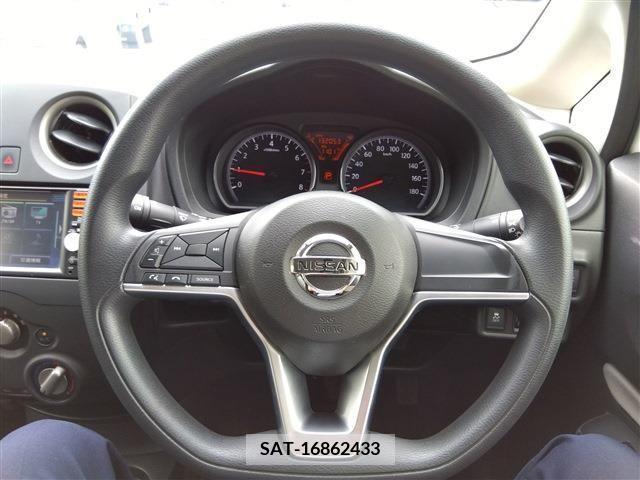 Nissan NOTE 2017-04 377356-18