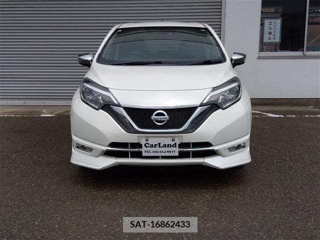 Nissan NOTE 2017-04 377356-1