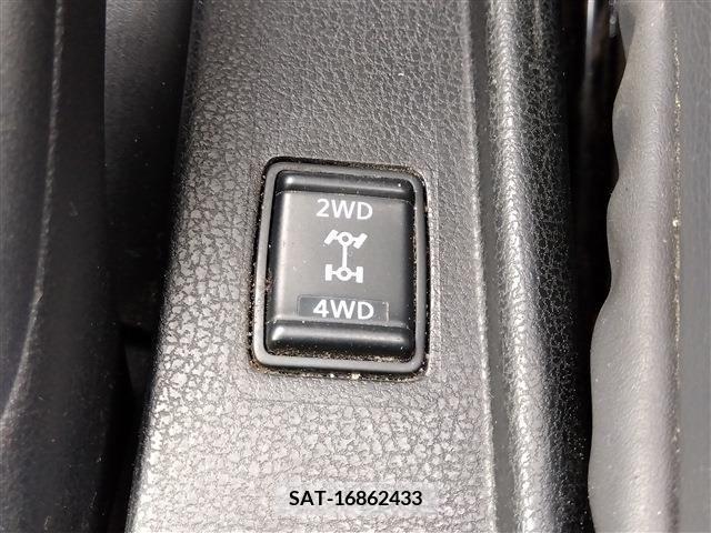 Nissan NOTE 2017-04 377356-17