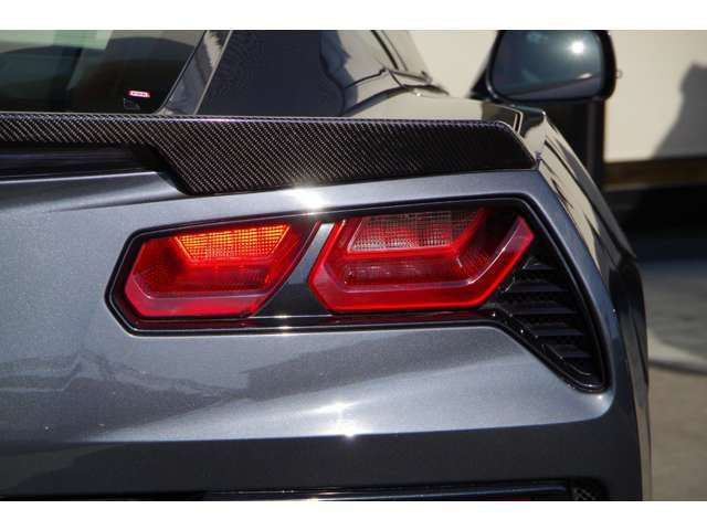 Chevrolet CORVETTE 2014-07 2203-18