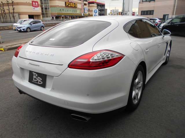 Porsche PANAMERA 2013-07 10921-4