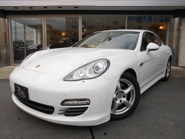 Porsche PANAMERA 2013-07 10921-0