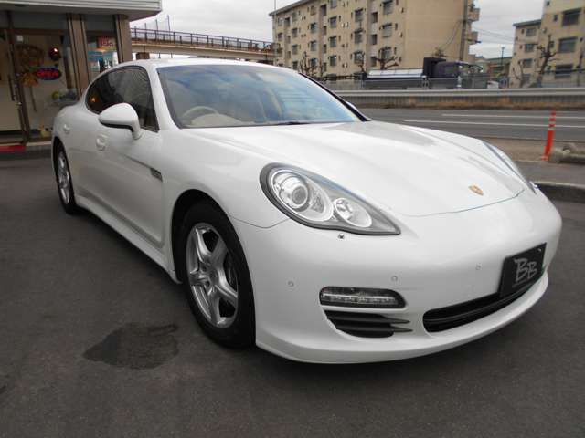 Porsche PANAMERA 2013-07 10921-2